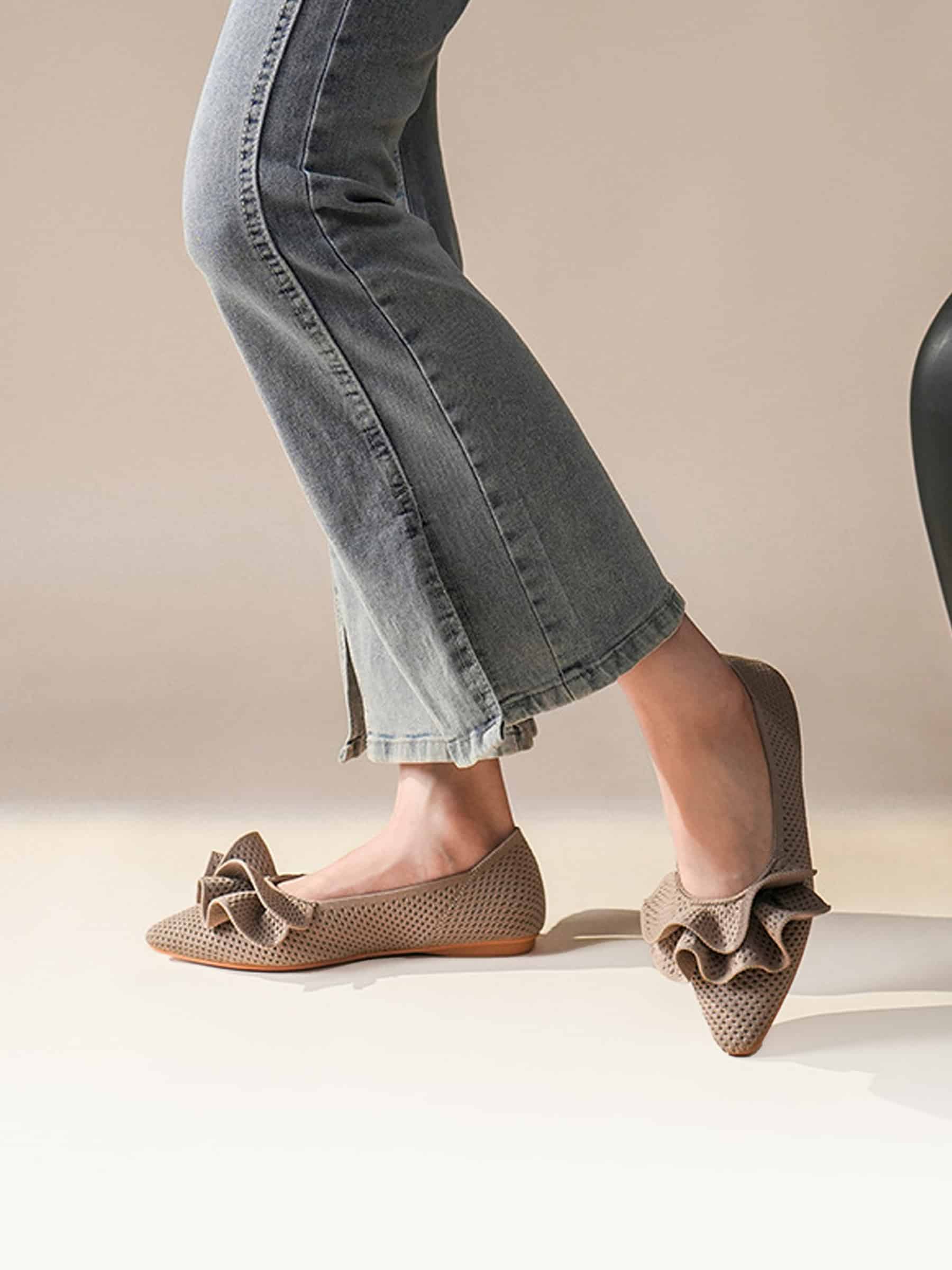 Point-toe Ruffle Flats Pro – lilivie